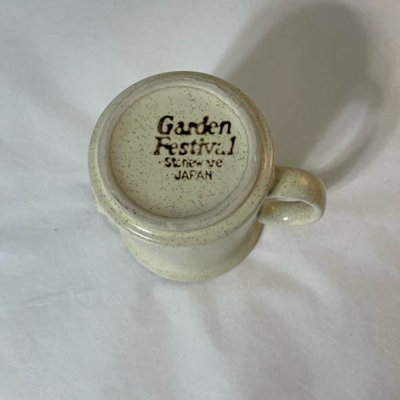 Vintage gravy mug Garden Festival stoneware - Picture 9 of 10